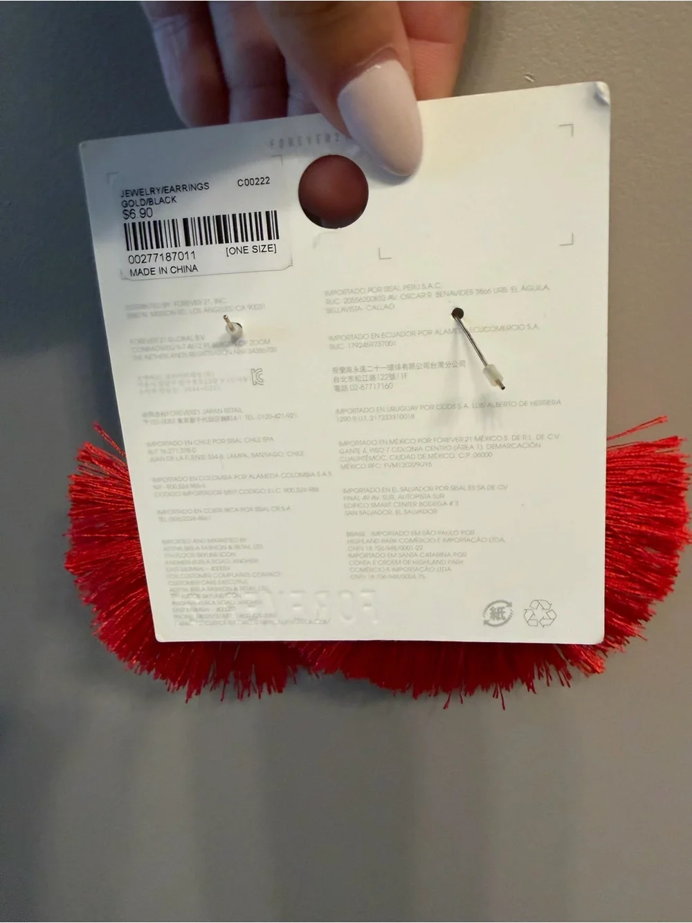 Accent item - earrings tag